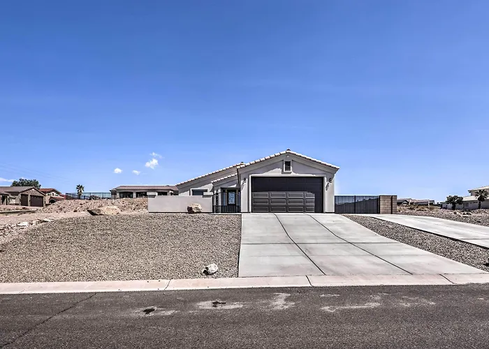 Luxe W/ Ohv Access, 5 Mi To Mohave! Holiday home